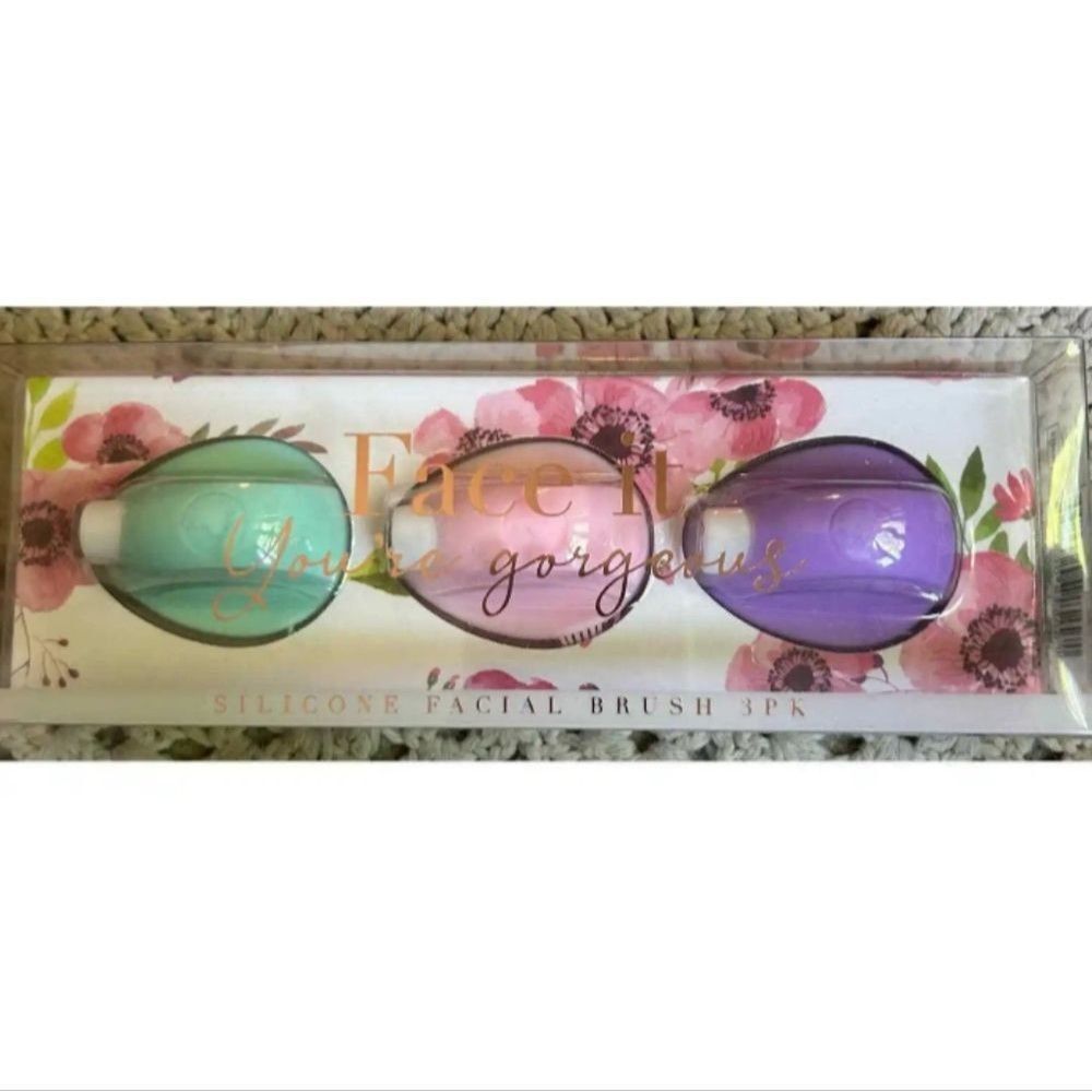 FACE IT Silicone Facial Brush 3 Piece Set NEW